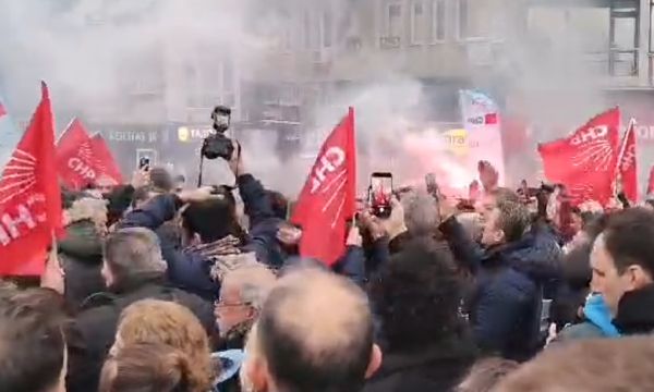 Bornova'da Eşki'ye coşkulu karşılama... 